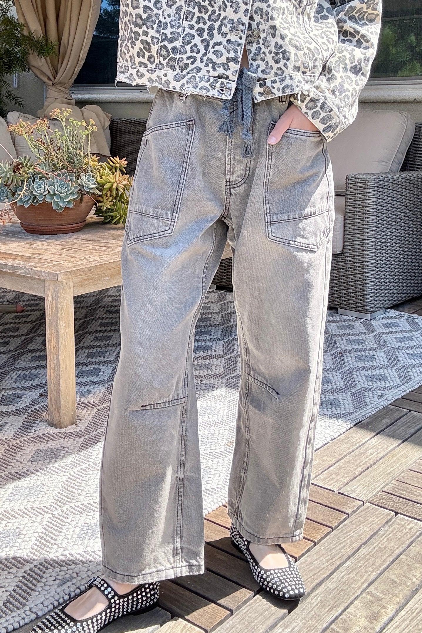 Moxie Barrel Eyelet Jeans