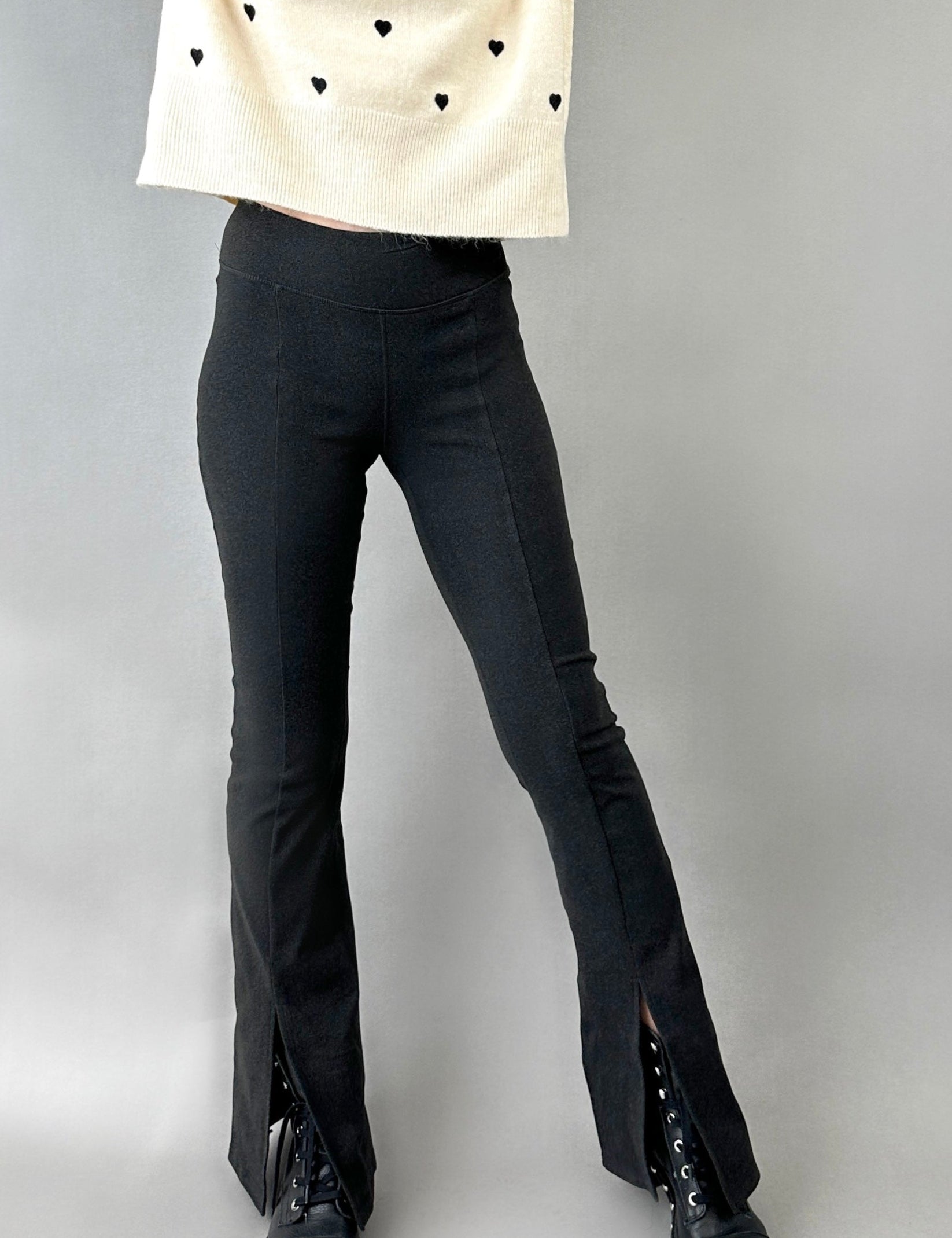 Naomi Flare Leggings - alldeserved.com