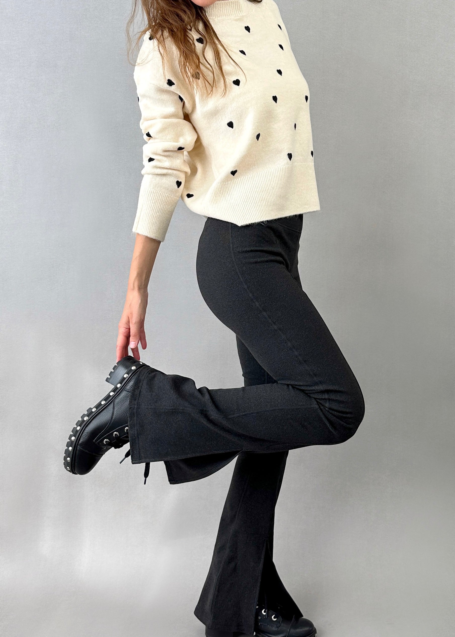 Naomi Flare Leggings - alldeserved.com