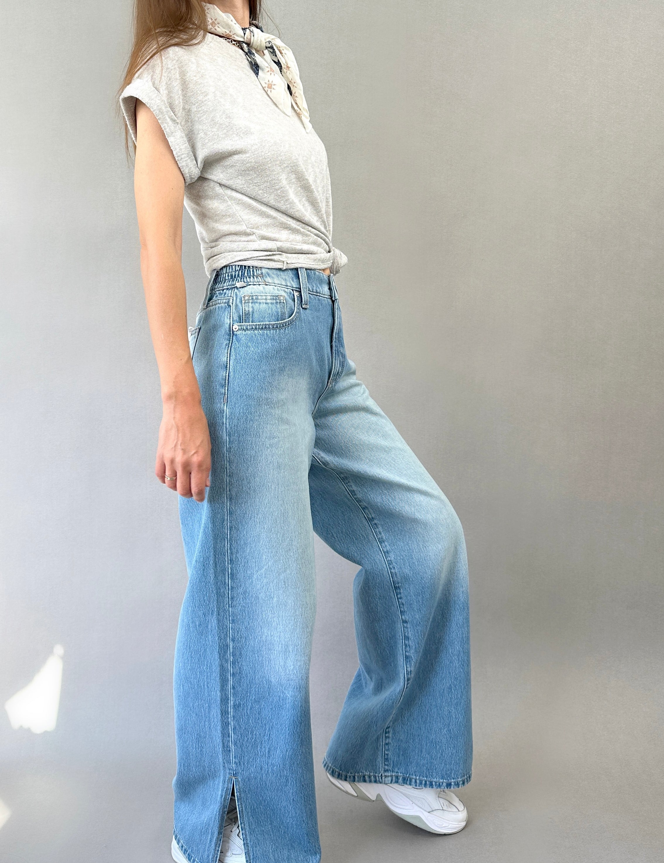 Clara High-Waisted Wide-Leg Jeans - alldeserved.com