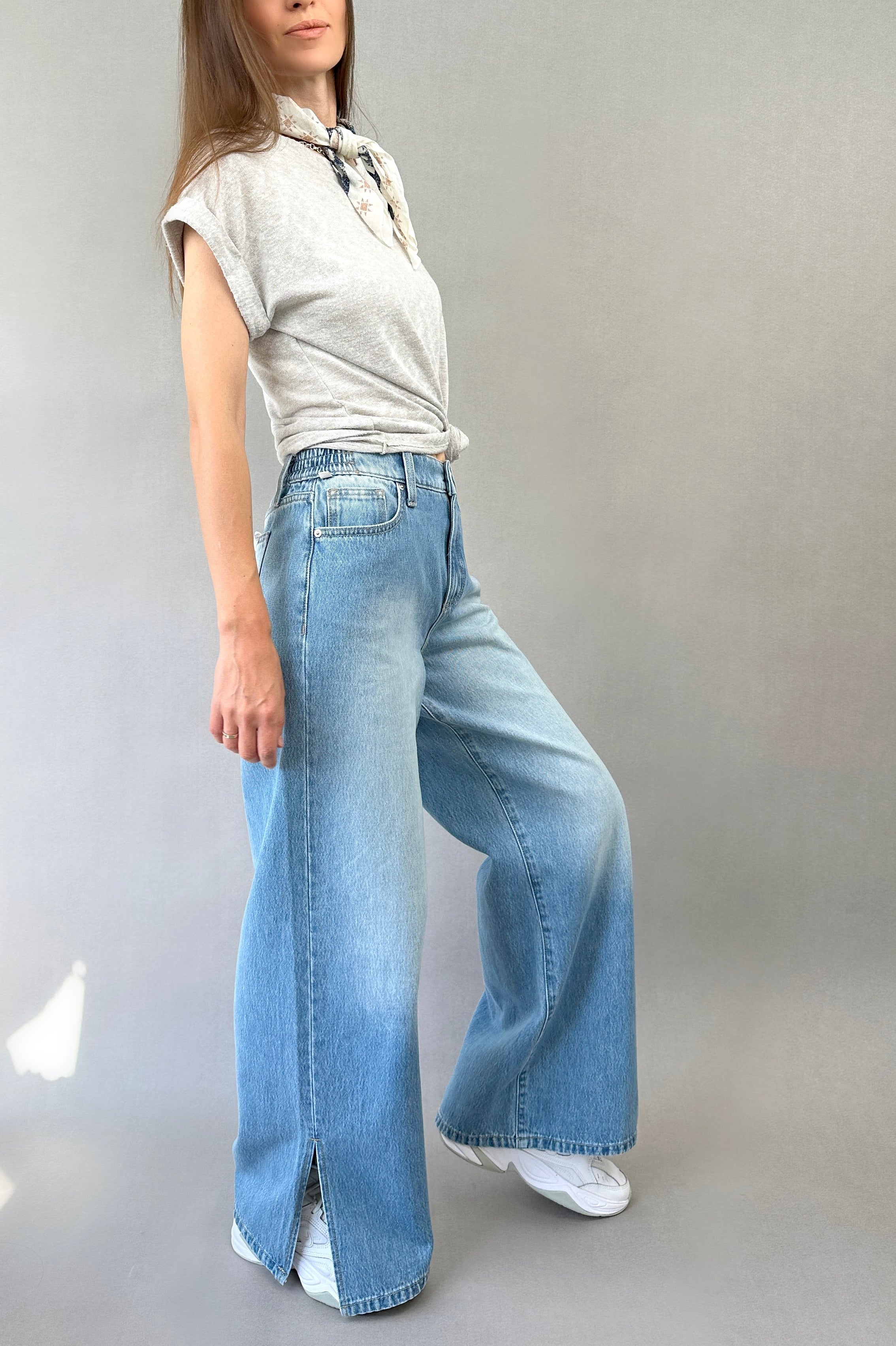 Clara High-Waisted Wide-Leg Jeans - alldeserved.com