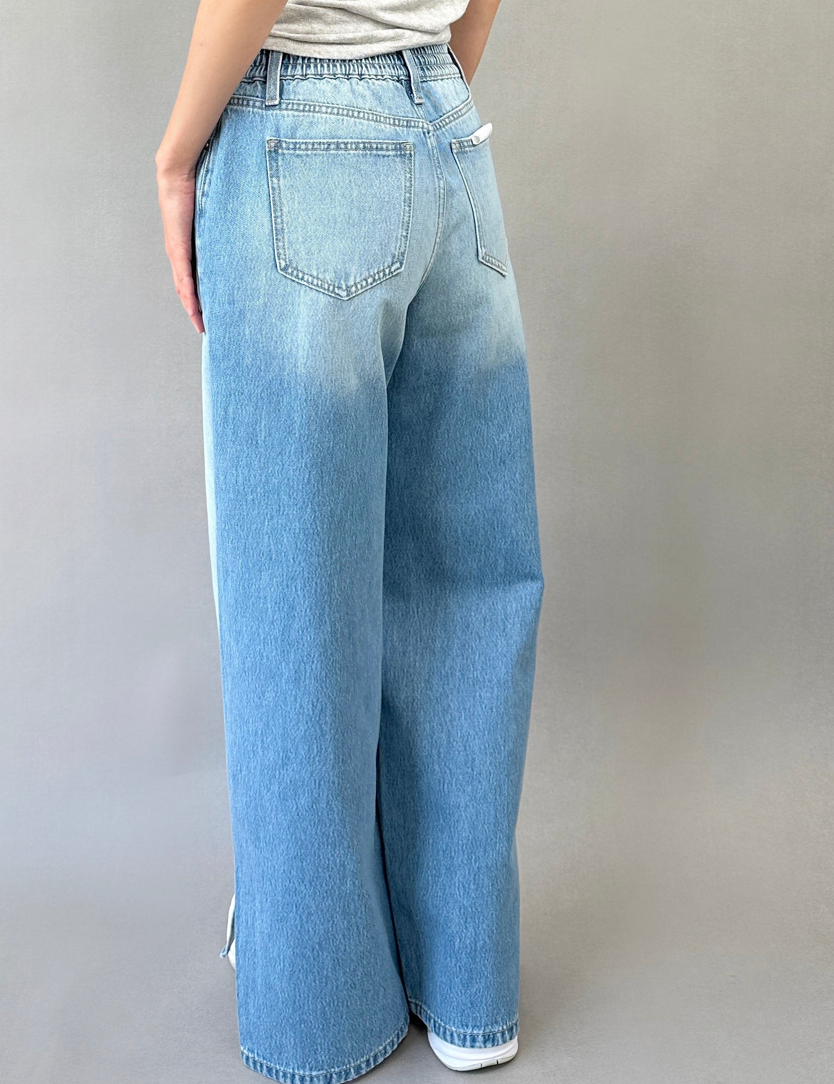 Clara High-Waisted Wide-Leg Jeans - alldeserved.com