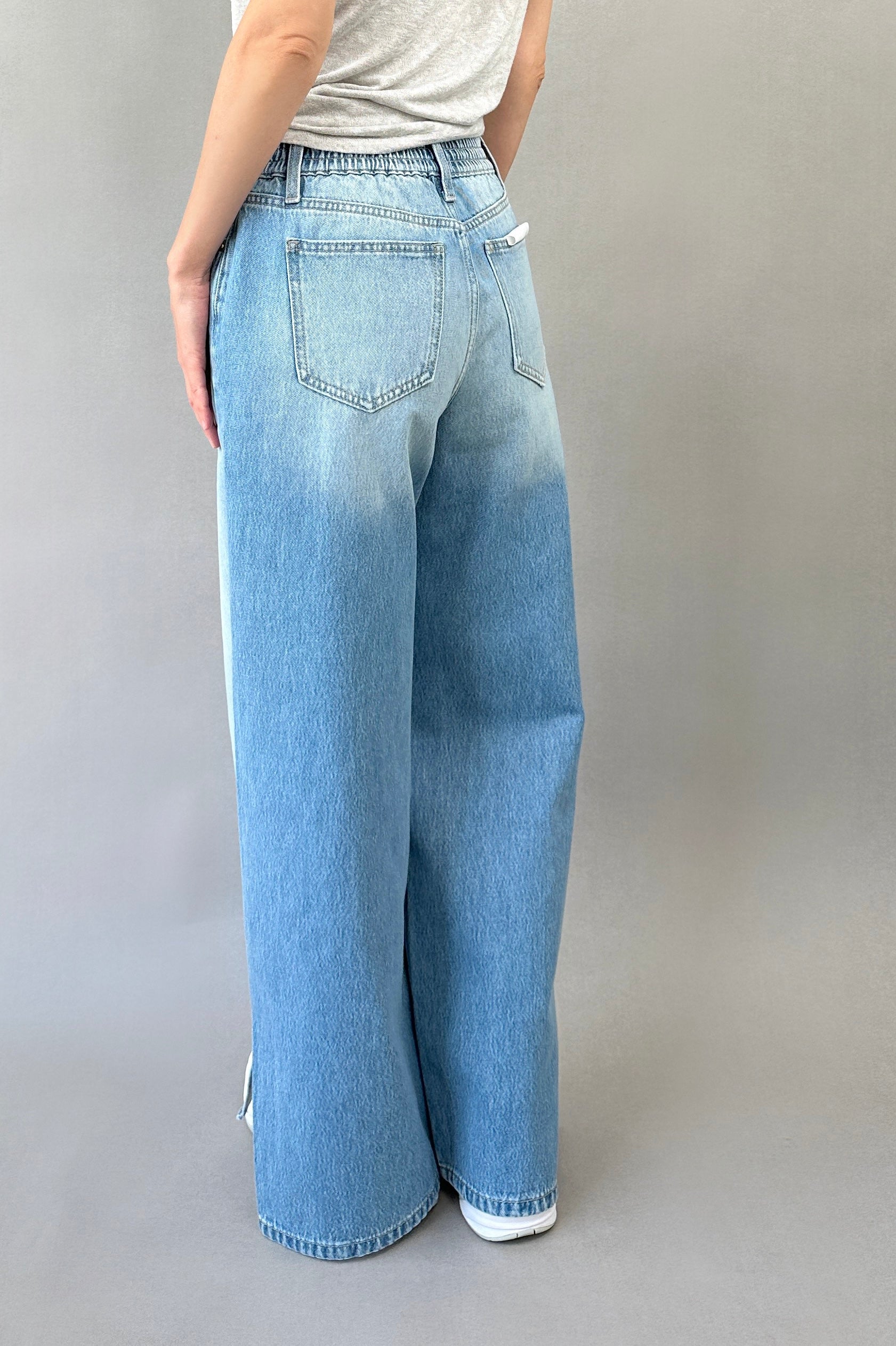 Clara High-Waisted Wide-Leg Jeans - alldeserved.com