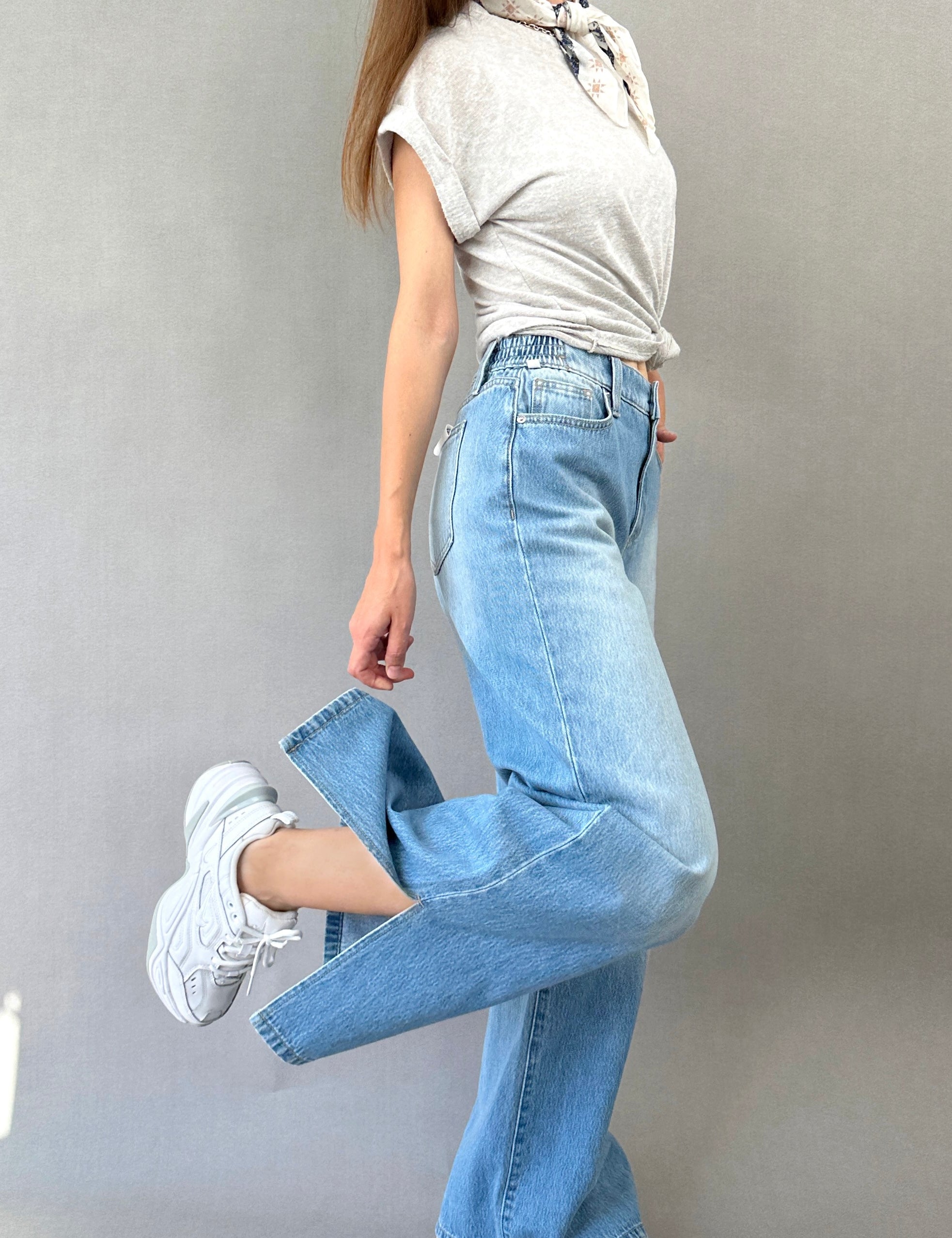 Clara High-Waisted Wide-Leg Jeans - alldeserved.com
