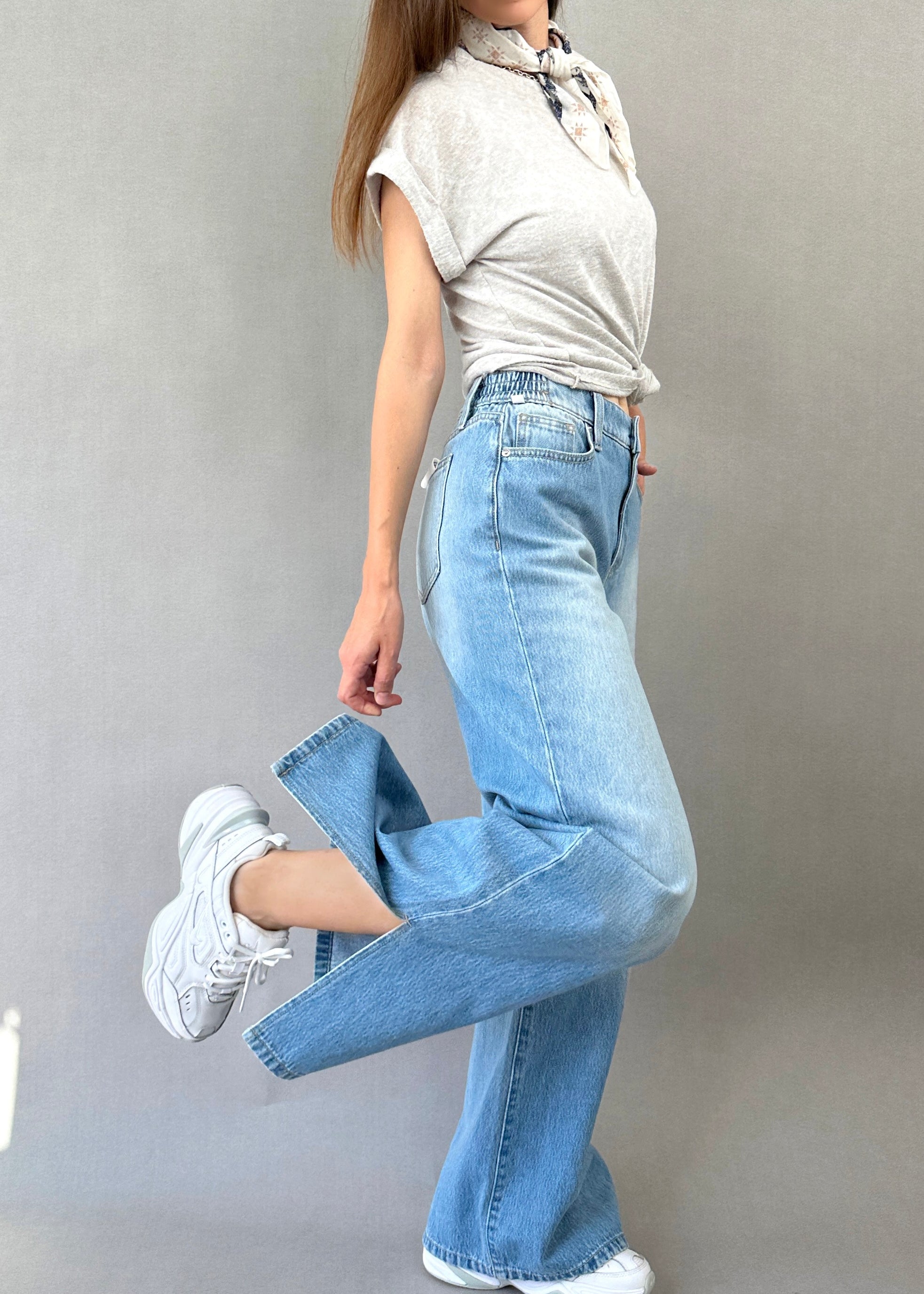 Clara High-Waisted Wide-Leg Jeans - alldeserved.com
