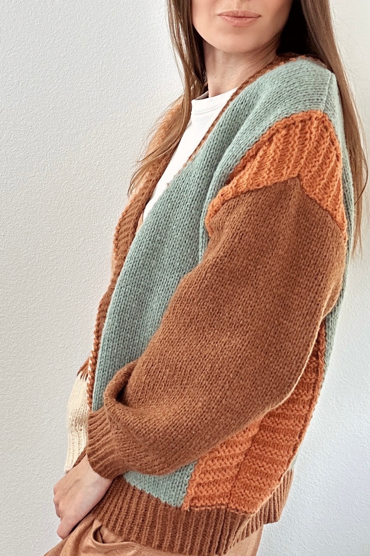Lucky Cardi - alldeserved.com