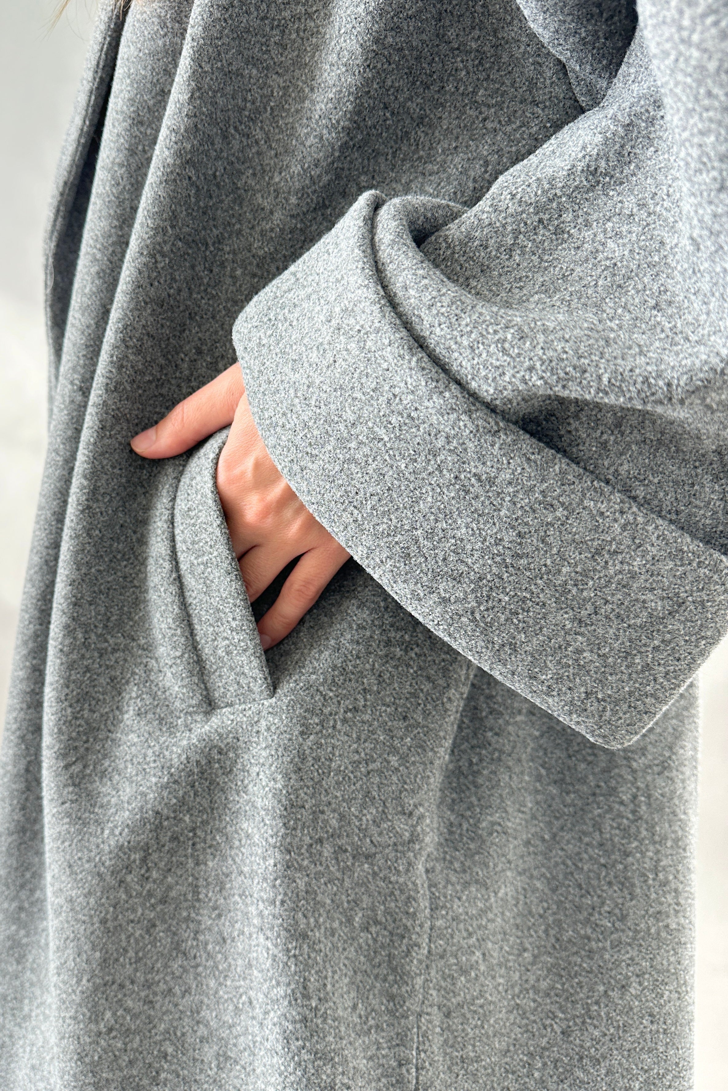 Mina Oversized Coat - alldeserved.com