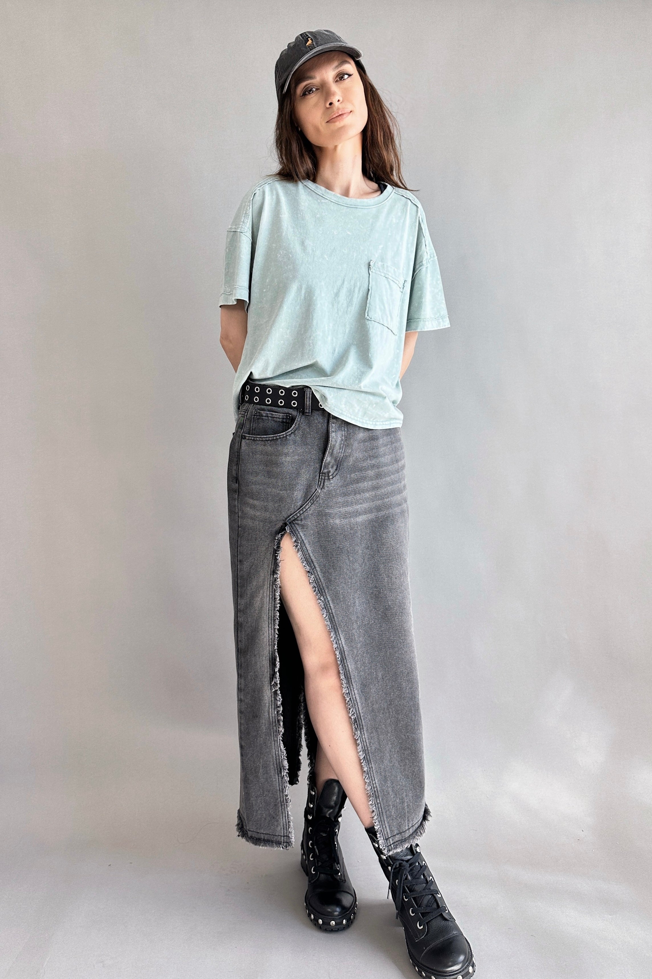 Raw Seamed Washed Tee - alldeserved.com