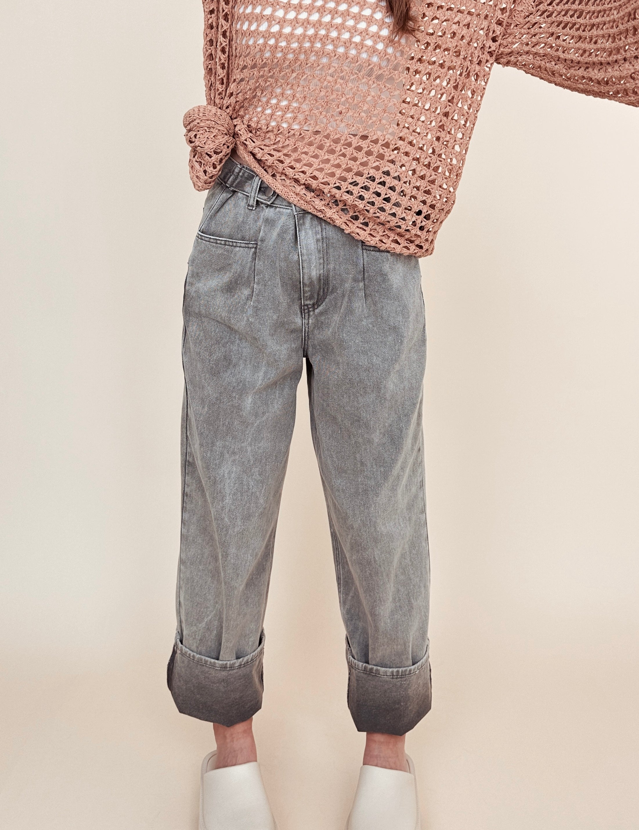 Barrel High-Rise Jeans - alldeserved.com