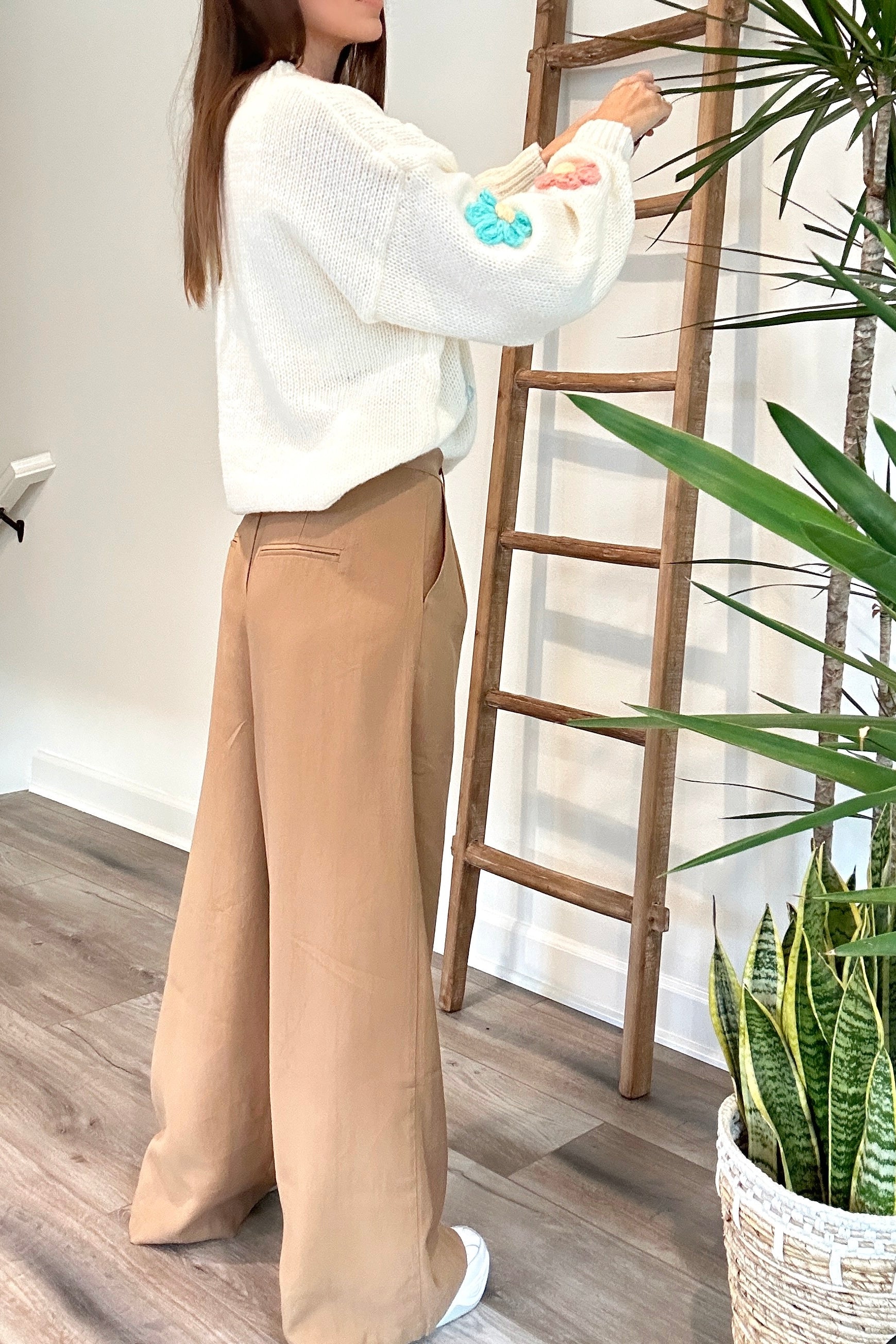 Zola Wide-Leg Pants - alldeserved.com
