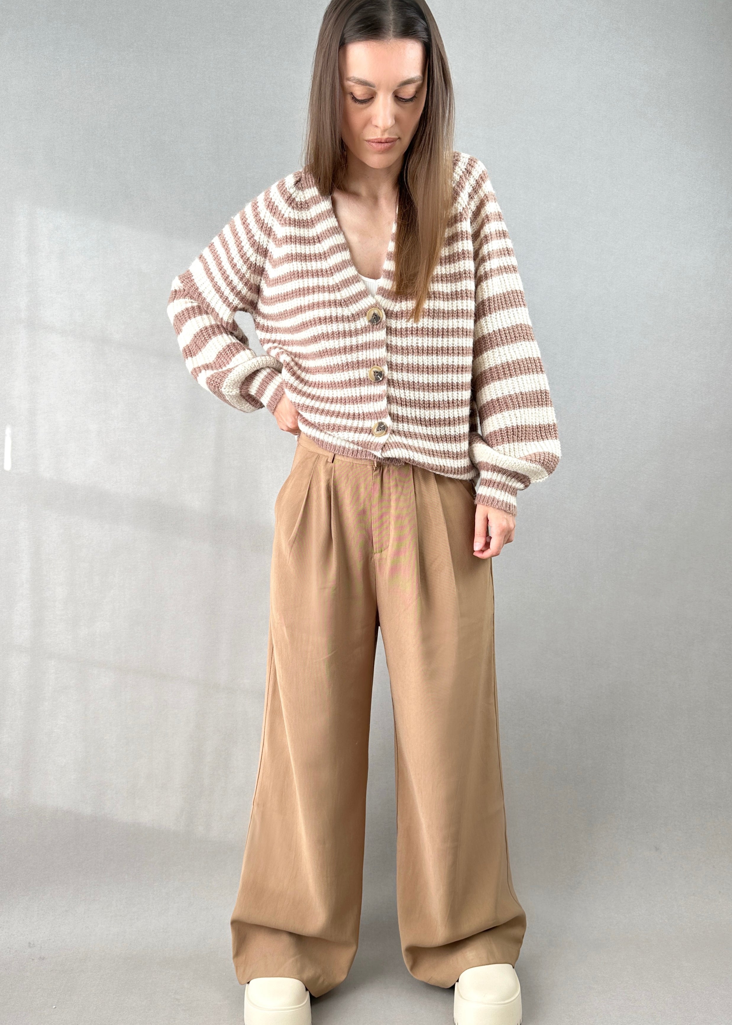 Zola Wide-Leg Pants - alldeserved.com