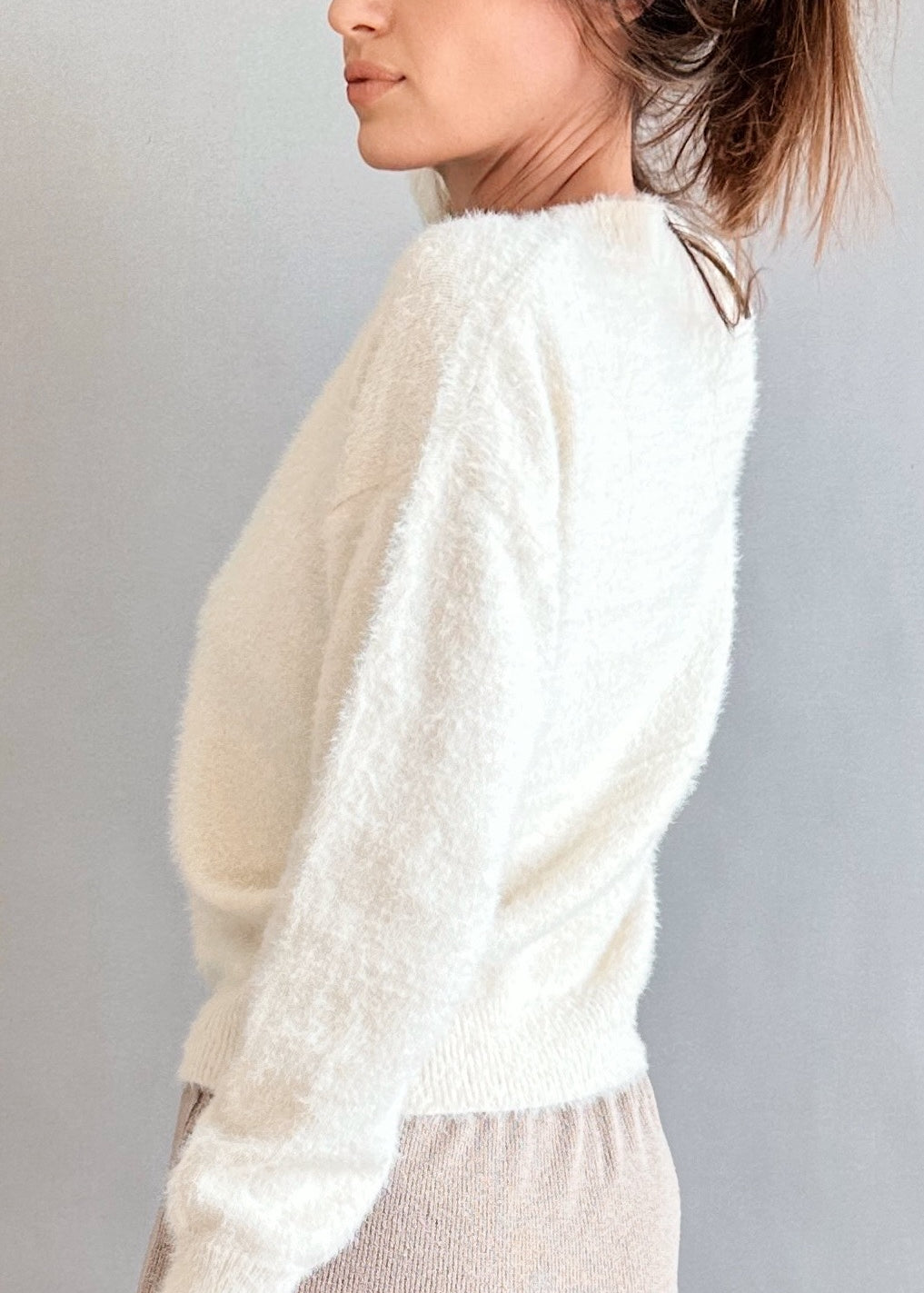 Penguin Embroidered Fluffy Sweater - alldeserved.com