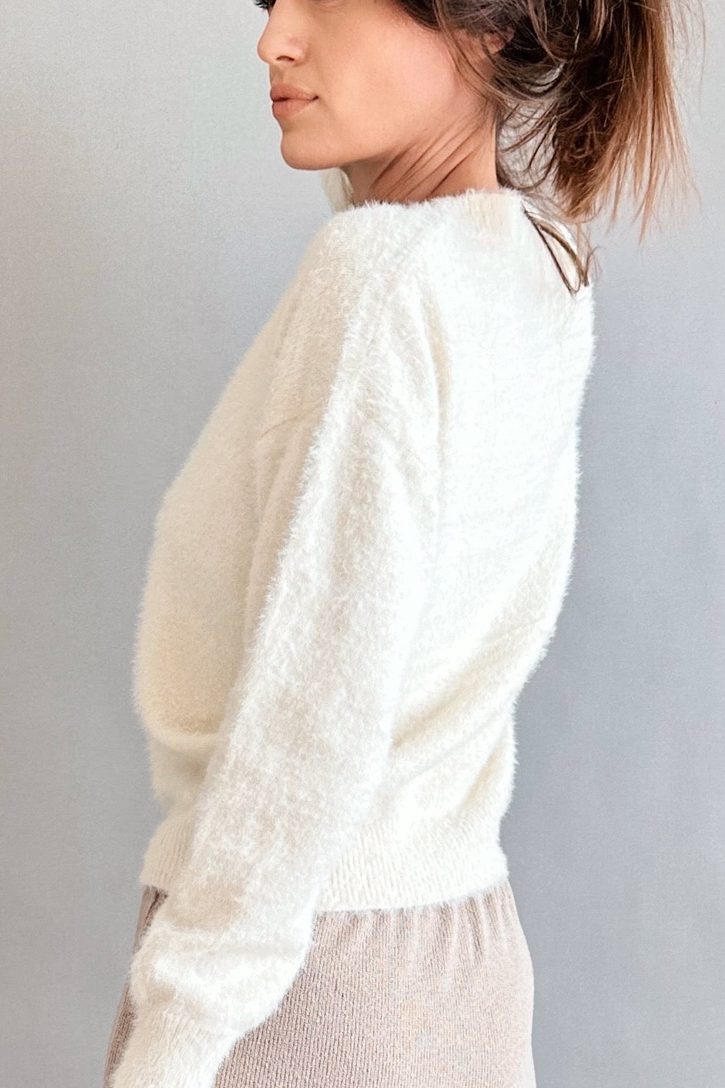 Penguin Embroidered Fluffy Sweater - alldeserved.com