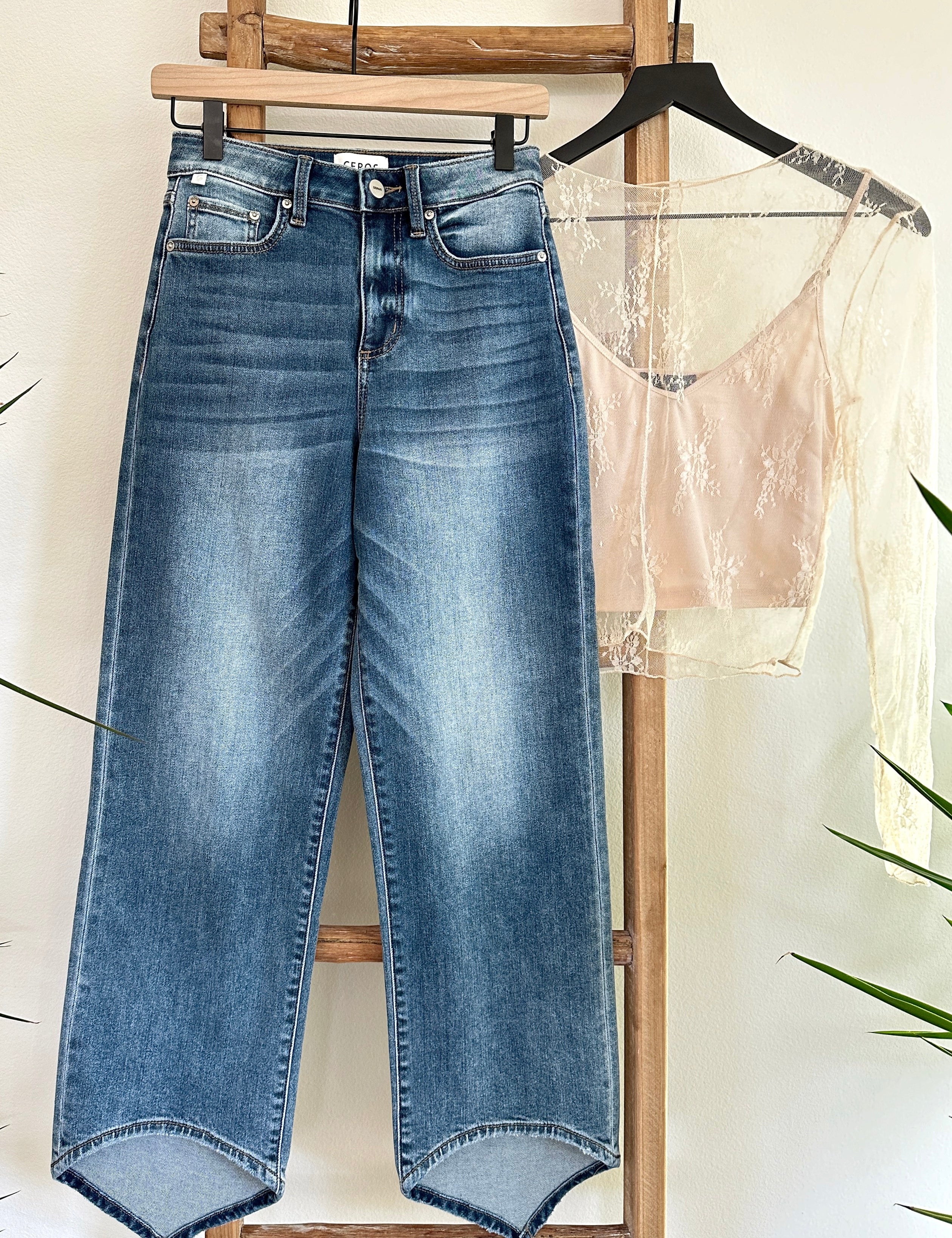 The Flood Pointed Hemline Jeans - alldeserved.com
