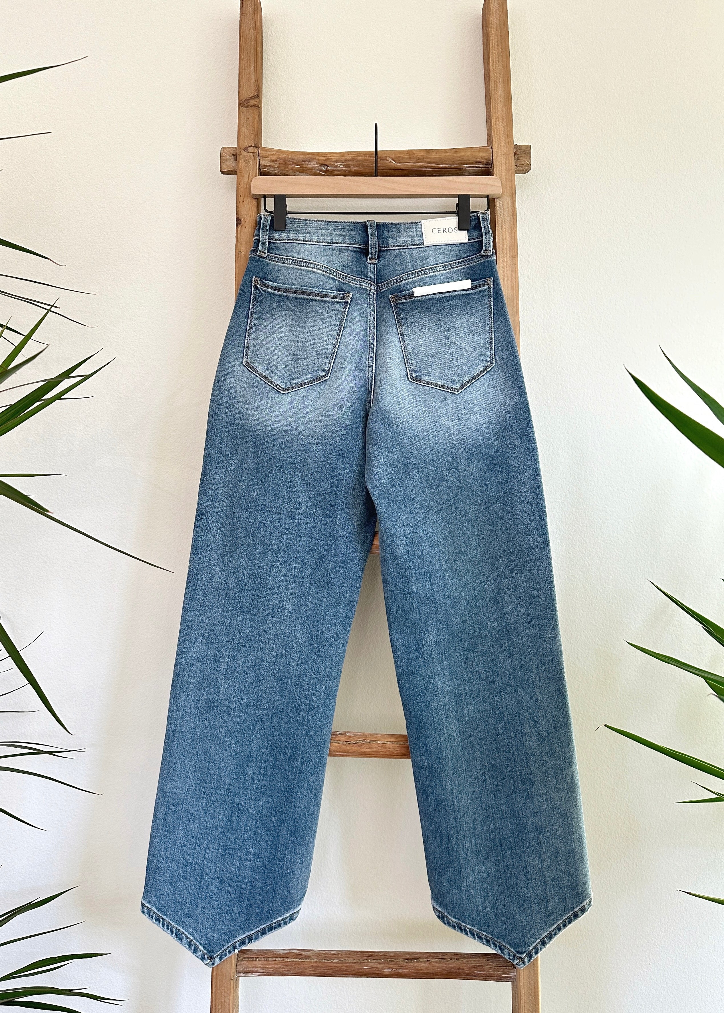 The Flood Pointed Hemline Jeans - alldeserved.com