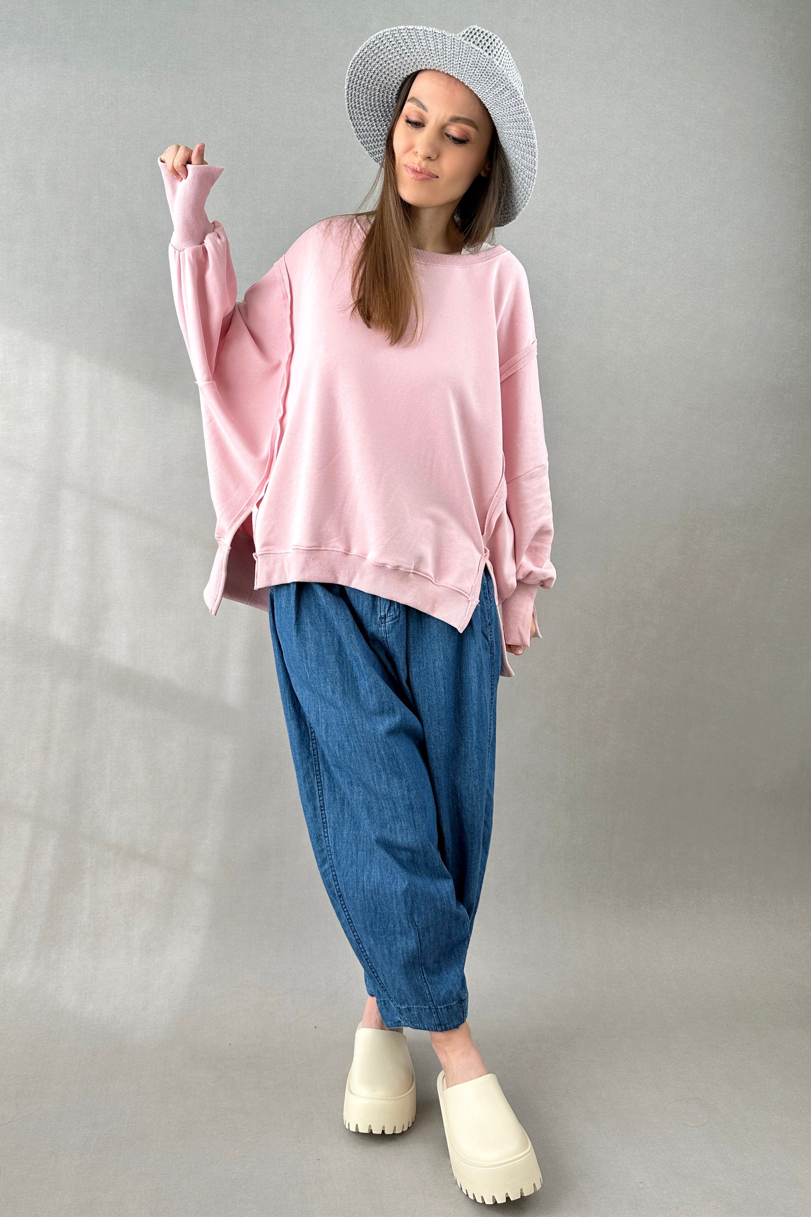 The Camden Sweatshirt - alldeserved.com