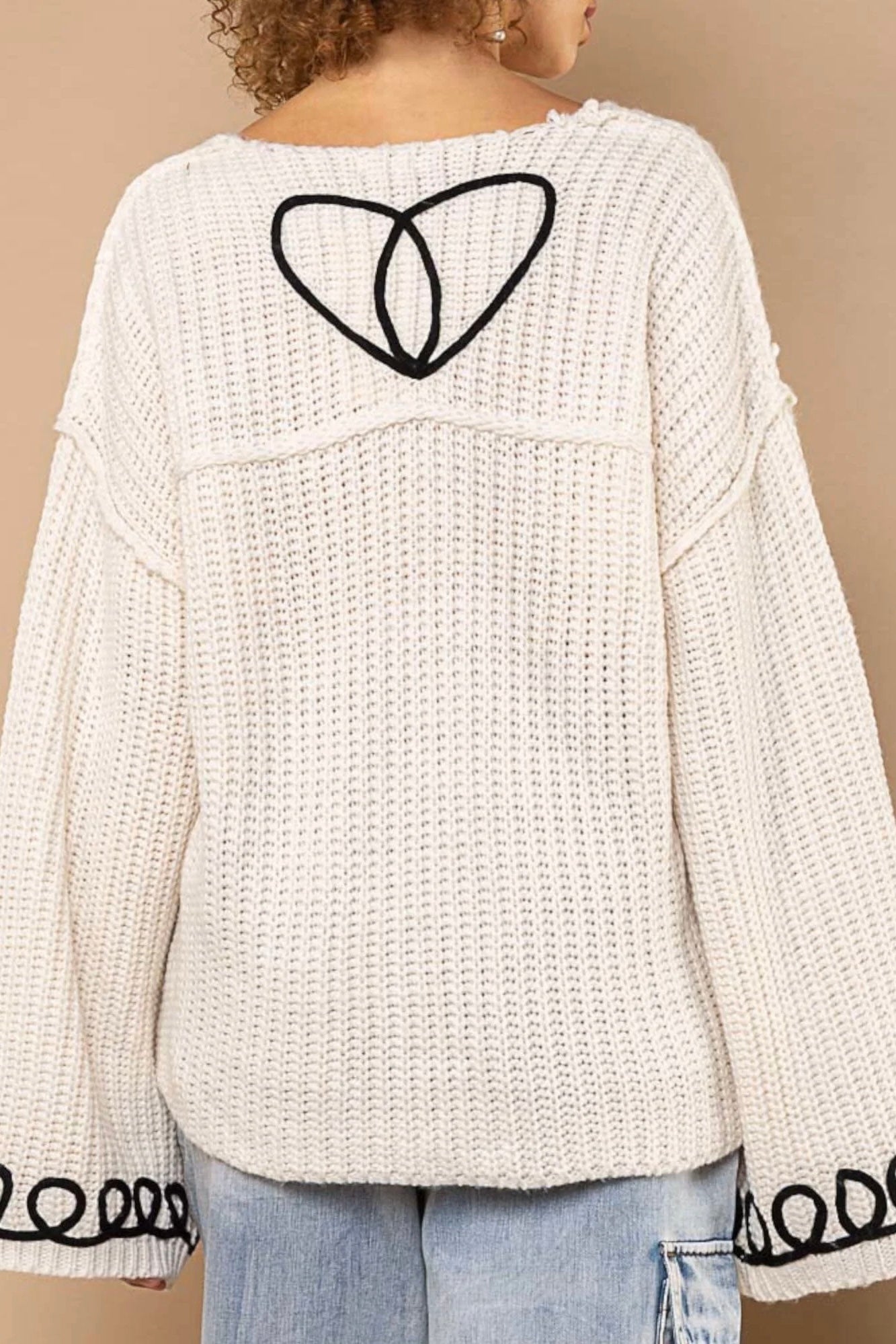 Contrast Yarn Floral Sweater - alldeserved.com