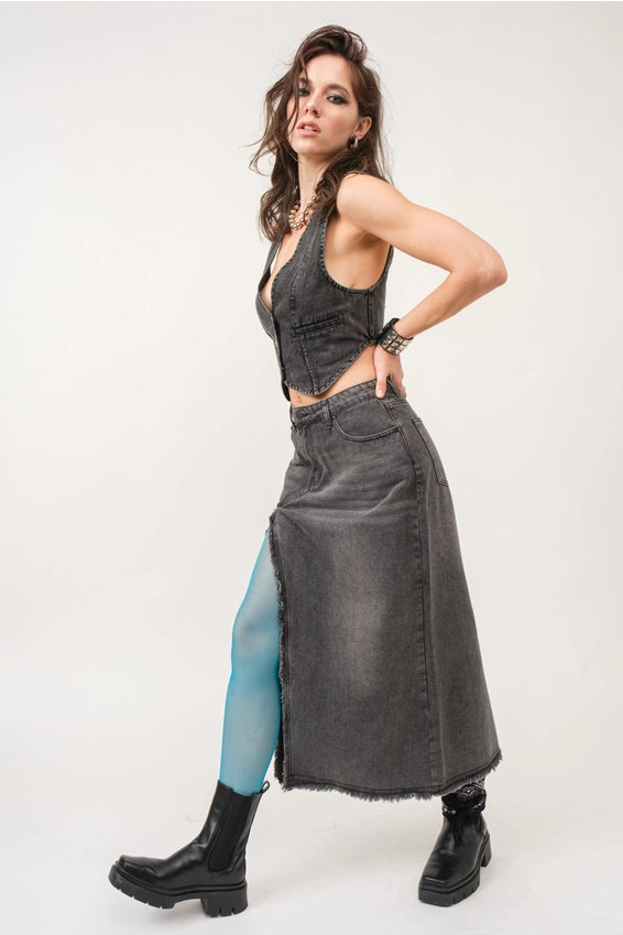 Madi Side Slit Denim Skirt - alldeserved.com