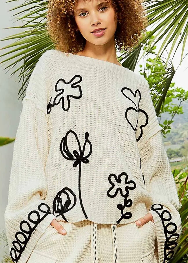 Contrast Yarn Floral Sweater - alldeserved.com
