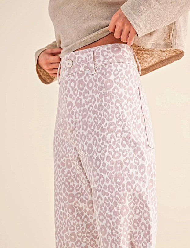 Leopard Print Wide Leg Denim Pants - alldeserved.com