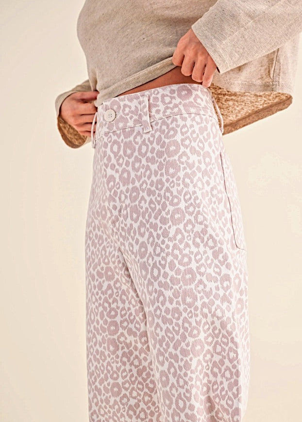Leopard Print Wide Leg Denim Pants - alldeserved.com