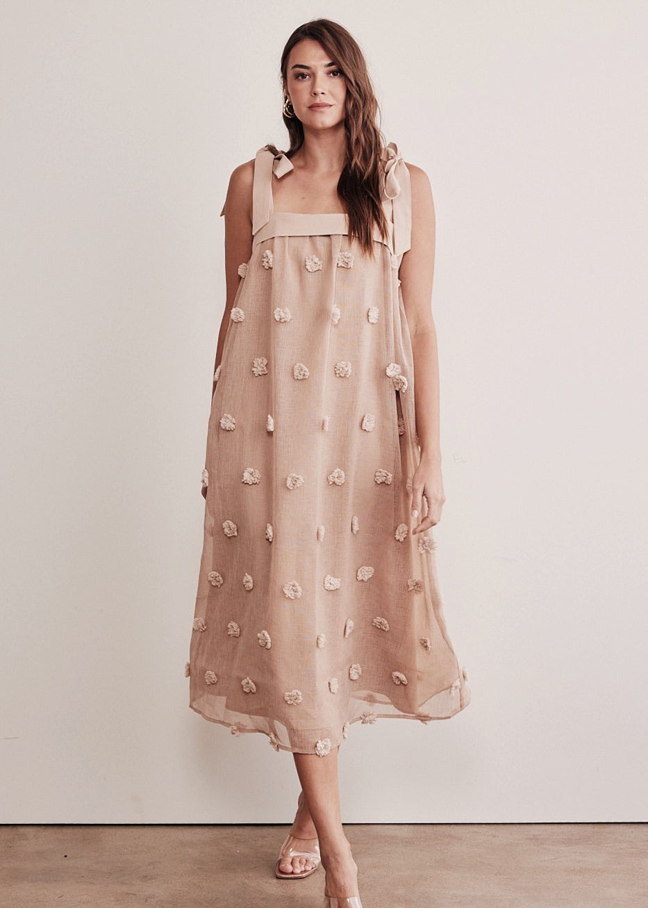 Arianna 3D Dot Midi Dress - alldeserved.com