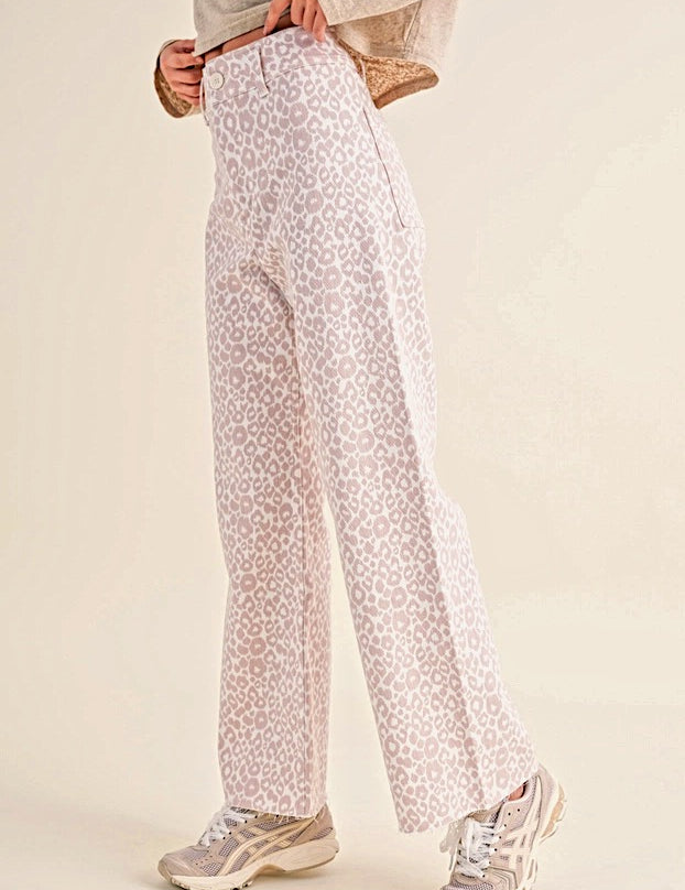Leopard Print Wide Leg Denim Pants - alldeserved.com