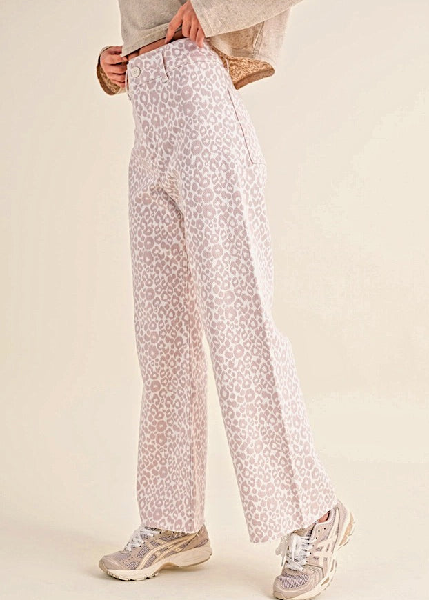 Leopard Print Wide Leg Denim Pants - alldeserved.com