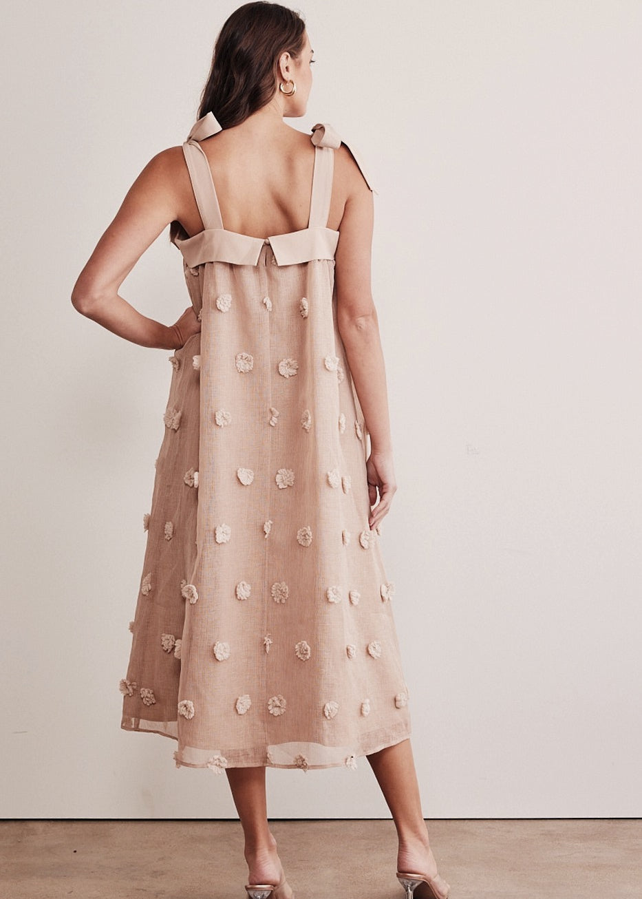 Arianna 3D Dot Midi Dress - alldeserved.com
