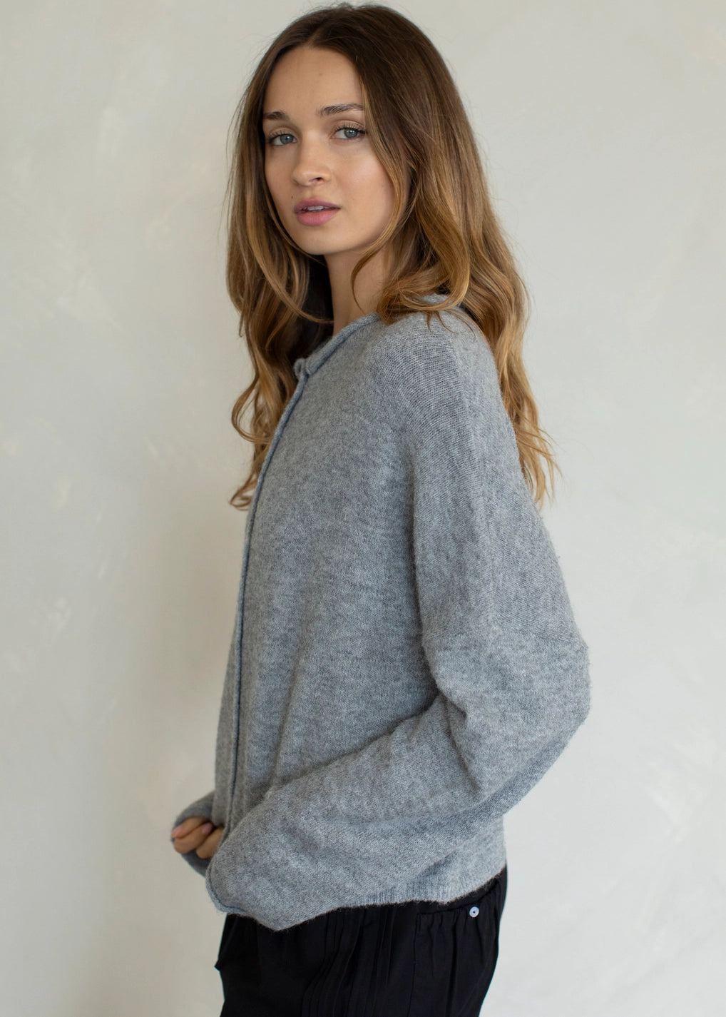 Things Between Piper Cardigan Heather Grey -  side view