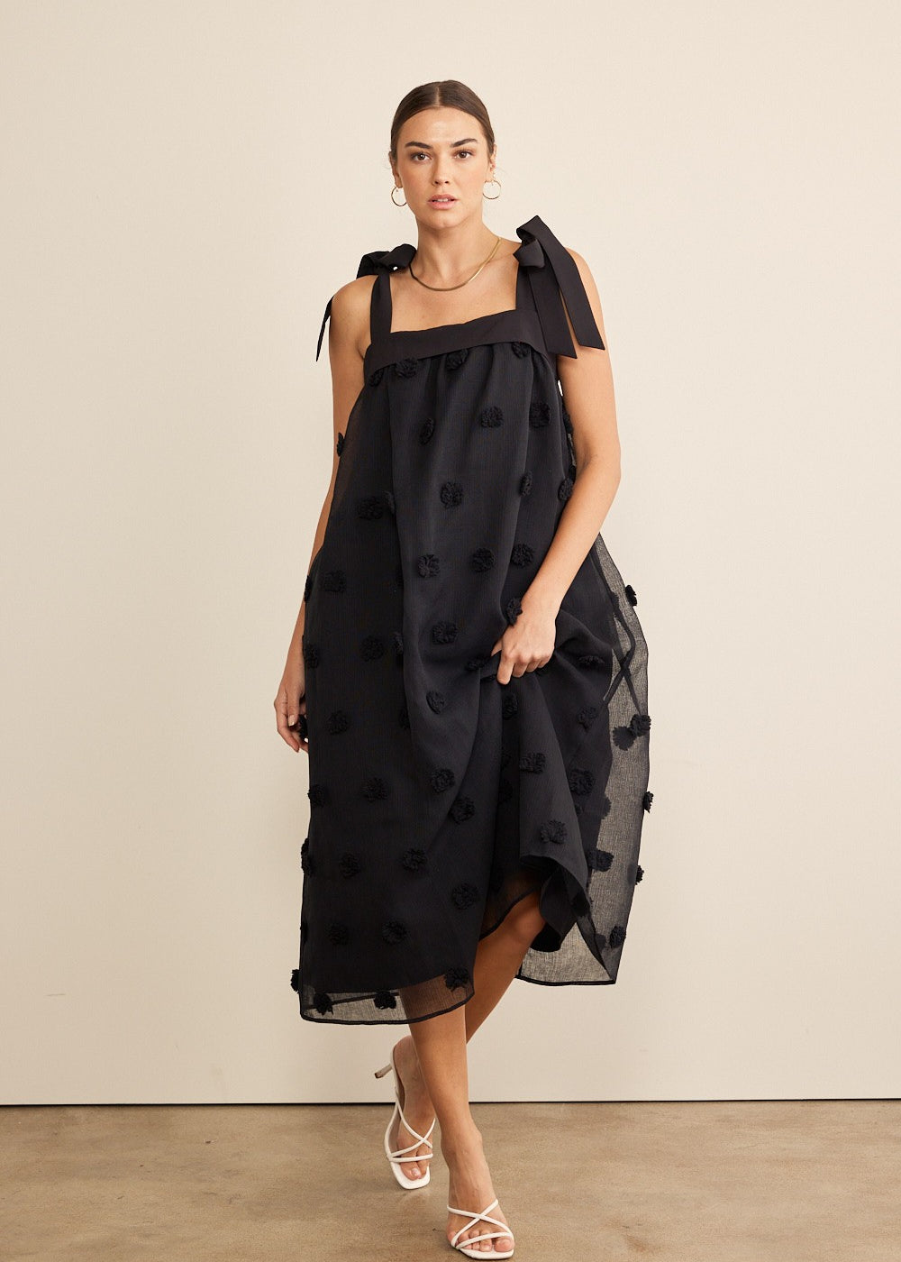 Arianna 3D Dot Midi Dress - alldeserved.com