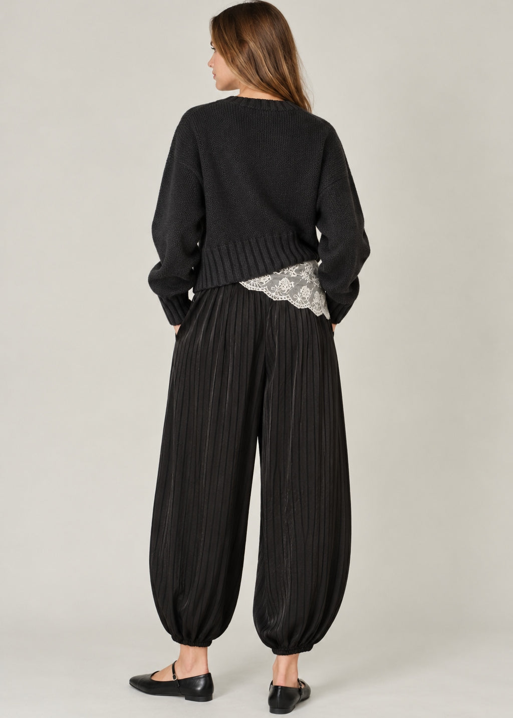 Double Bubble Striped Satin Balloon Pants – Black