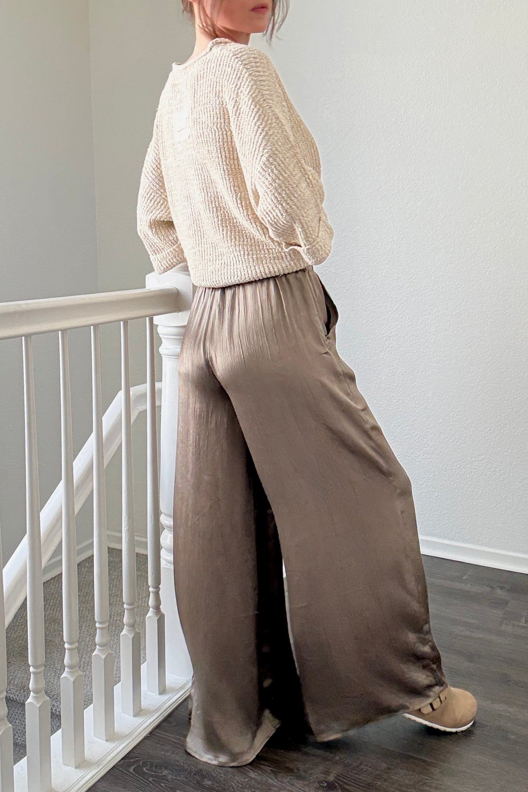 Luna Satin Wide Leg Pants - Olive