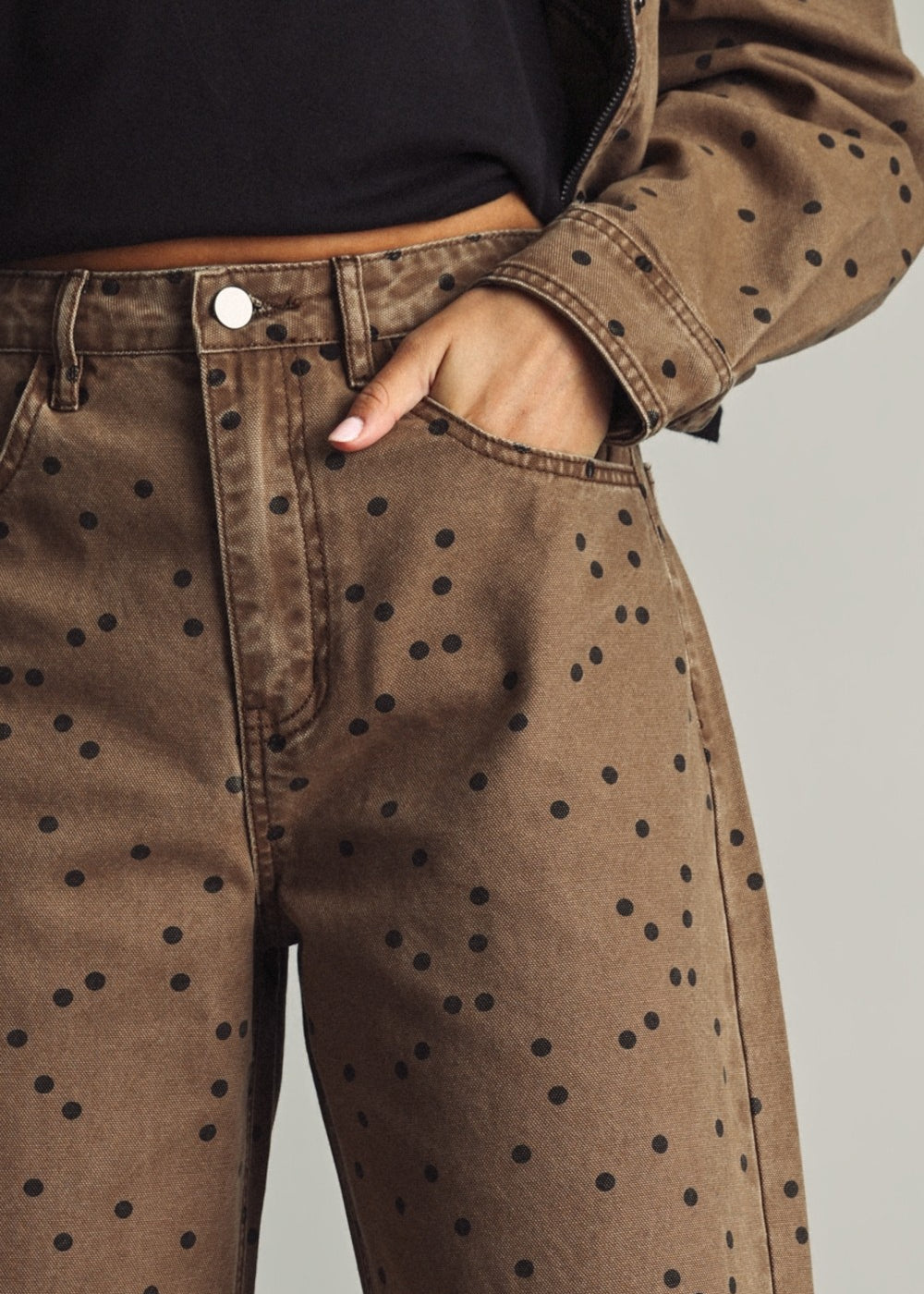 Miou Muse High-Rise Polka Dot Barrel Jeans – Cocoa/Black