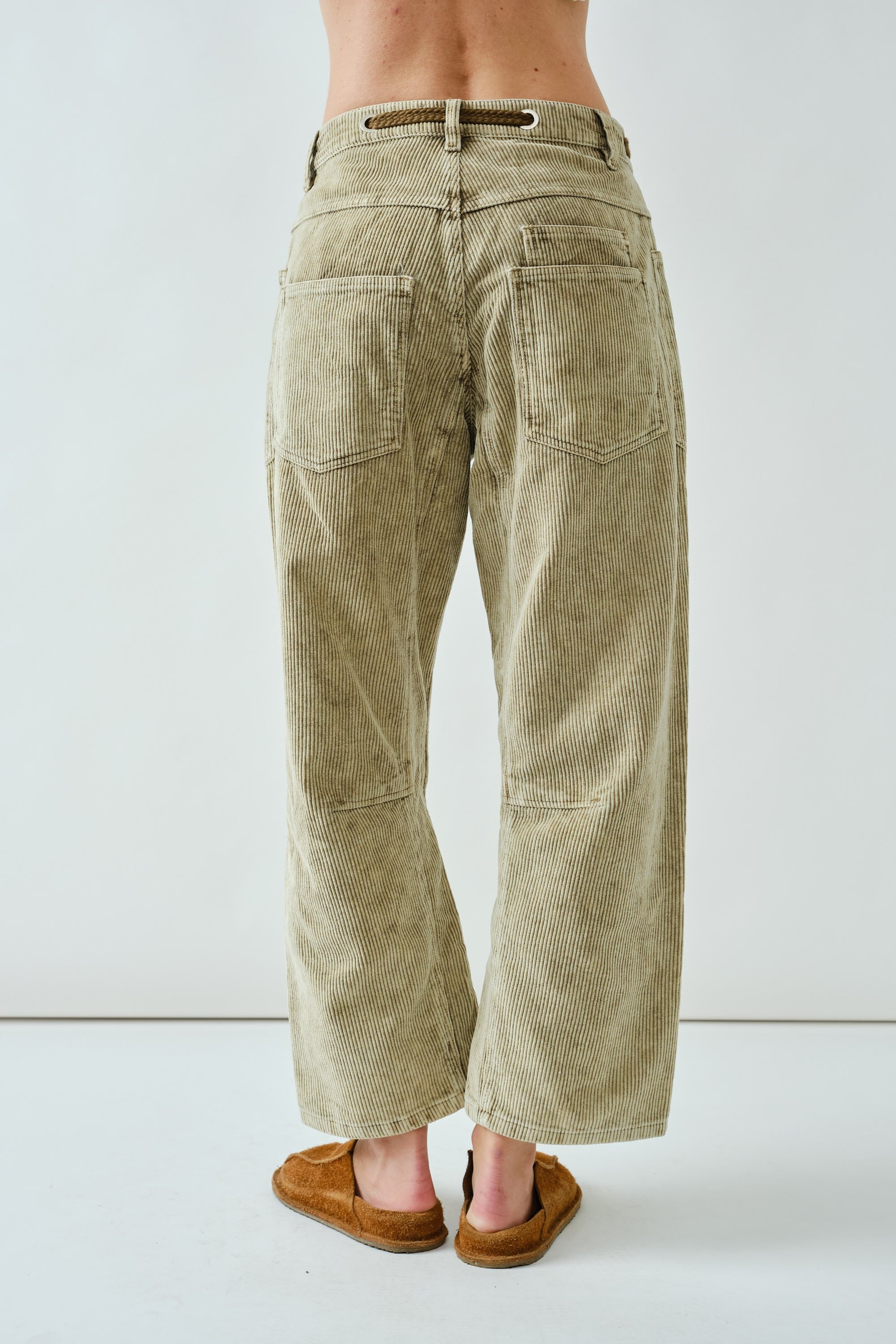 Back view of Moxie Barrel Eyelet Jeans in corduroy olive — women’s corduroy pants with modern barrel shape.