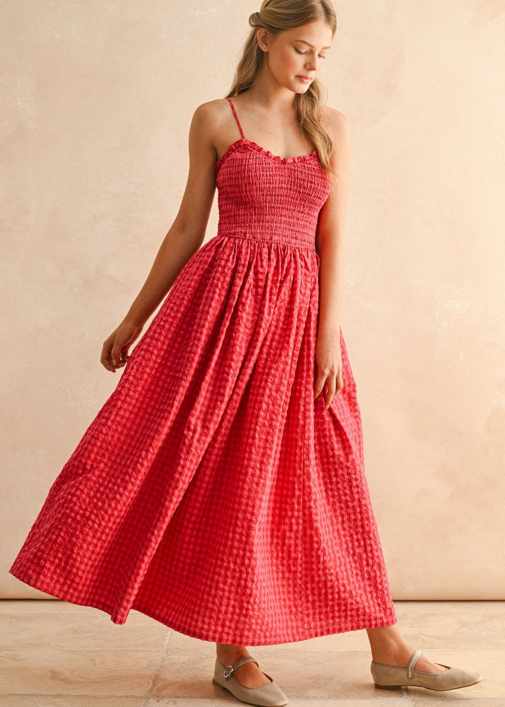 cherry-full-outfit.jpg
Full outfit with cherry gingham smocked maxi dress styled for warm weather