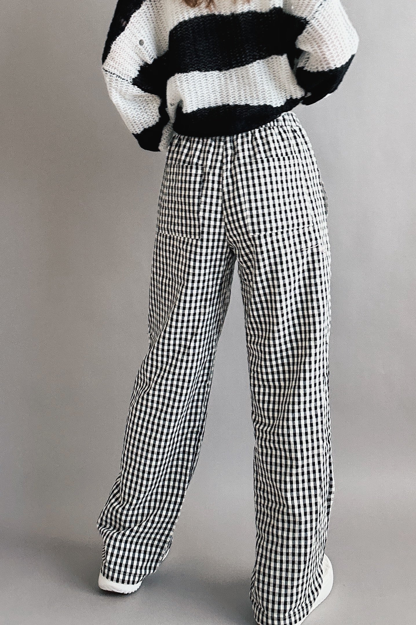 Back view of  gingham cotton fabric on Wanderlust boxer pants