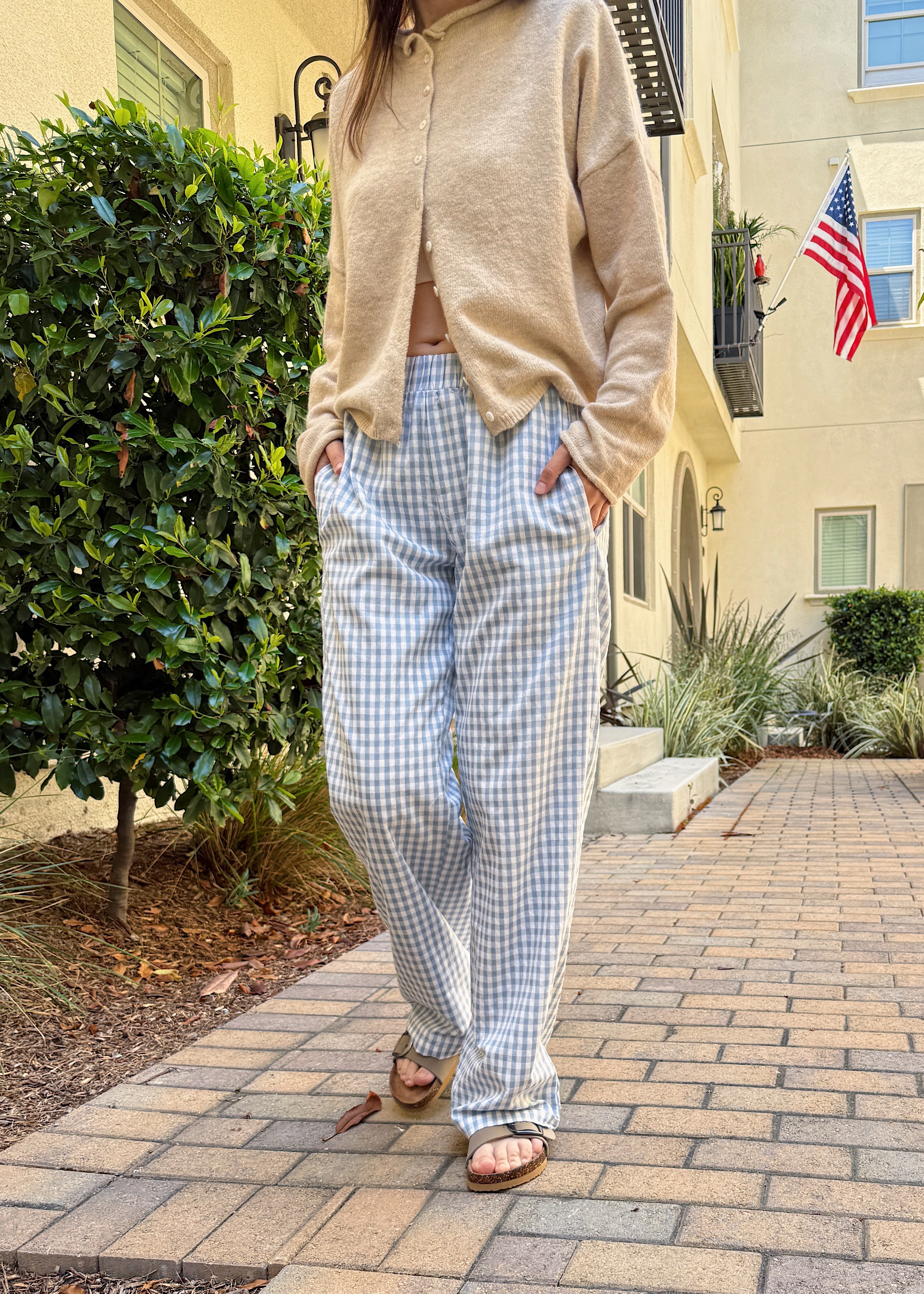 Wanderlust gingham boxer pants in blue with elastic waistband and relaxed fit