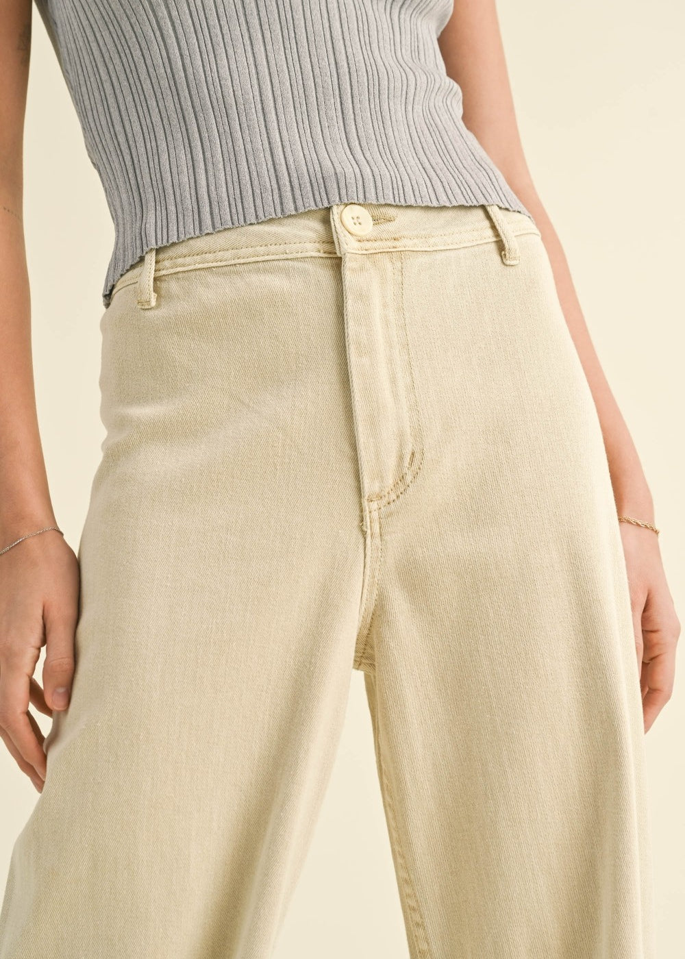 Wild Honey straight wide leg denim pants in beige with high-rise fit - close-up details